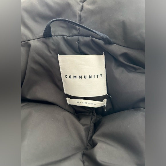 Aritzia Community “Paradigm” Down Filled Black Hemp Jacket/Parka - size XS - Picture 10 of 13